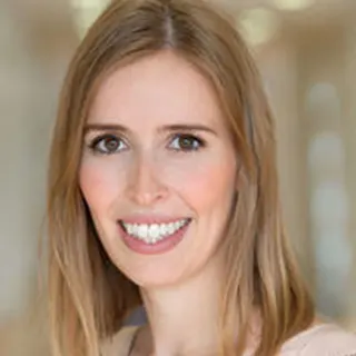 Dr. Lea Kasper