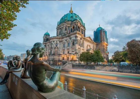 orte-berlin-museumsinsel-yu-jas